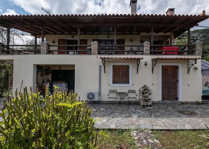 Villa Eirini With Sea View *