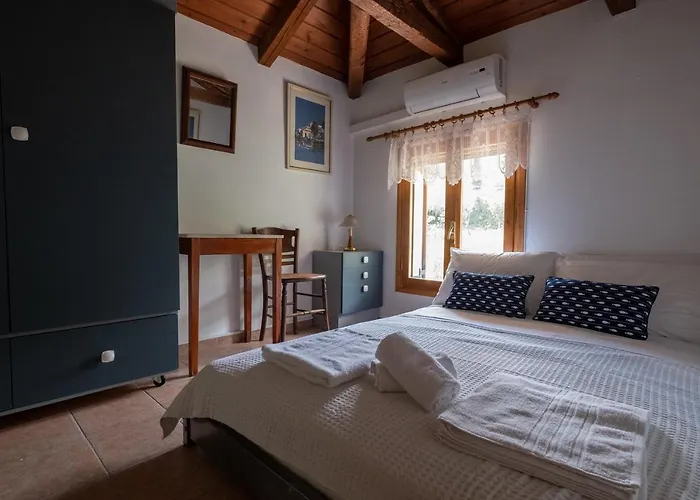 Eirini With Sea View *